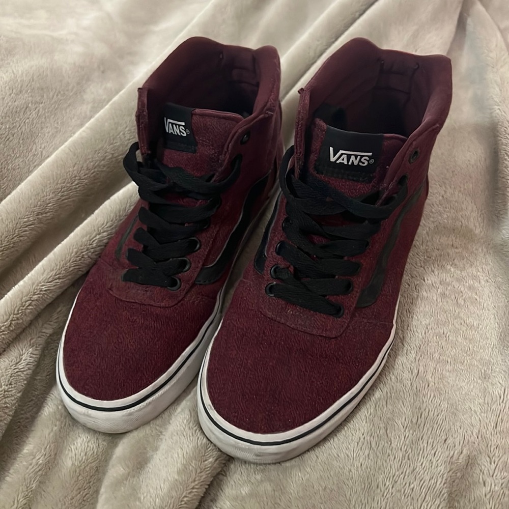Vans sk8 hi -women’s 9.5 (men’s 8)
